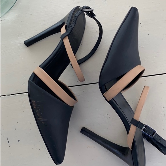 Tibi heel black and tan worn 3 times super cute - Picture 8 of 8